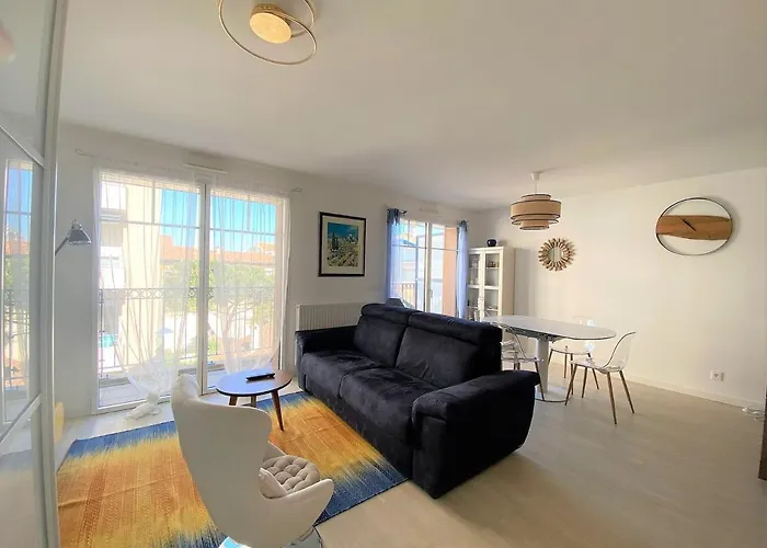 Apartmán Centre: Beau Duplex T3 3* Avec Balcon, Parking, A Deux Pas De La Et Des Commerces - Fr-1-420-107 *