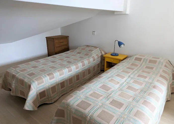 Centre: Beau Duplex T3 3* Avec Balcon, Parking, A Deux Pas De La Et Des Commerces - Fr-1-420-107 * Arcachon