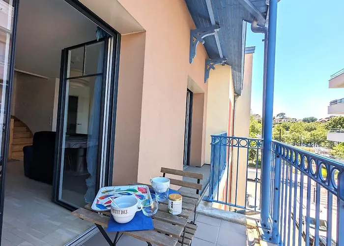 Centre: Beau Duplex T3 3* Avec Balcon, Parking, A Deux Pas De La Et Des Commerces - Fr-1-420-107 * Arcachon